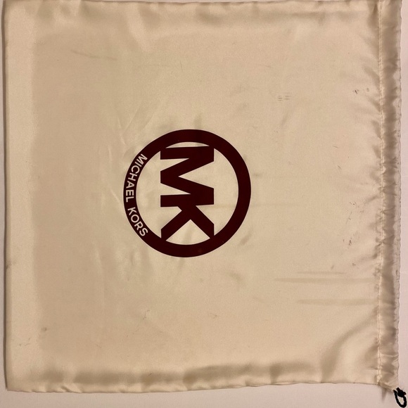 Michael Kors Hamilton Mono Stripe Shoulder Bag - Picture 10 of 12